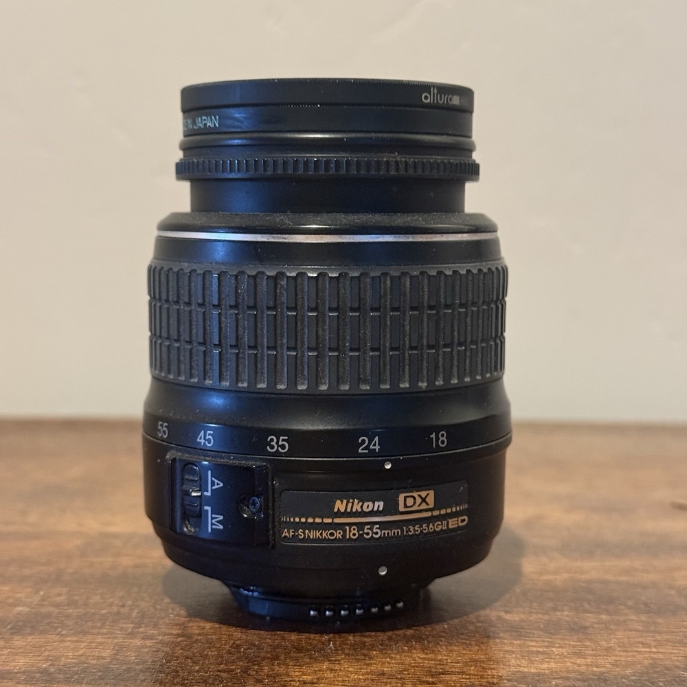 Nikon NIKKOR 18-55mm f/3.5-5.6 VR AF-S‎ ED II Lens